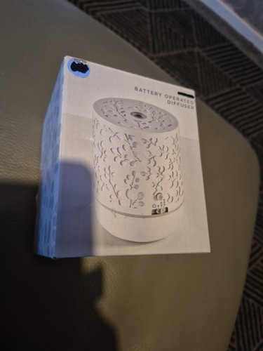 Next white floral battery - floral,